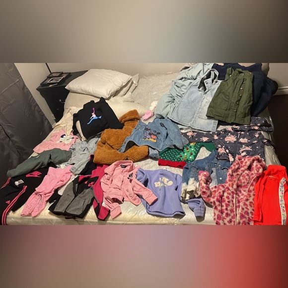 Girl toddler 2t-5t used still like new name brand clothes as shown need dem gone - Picture 2 of 5